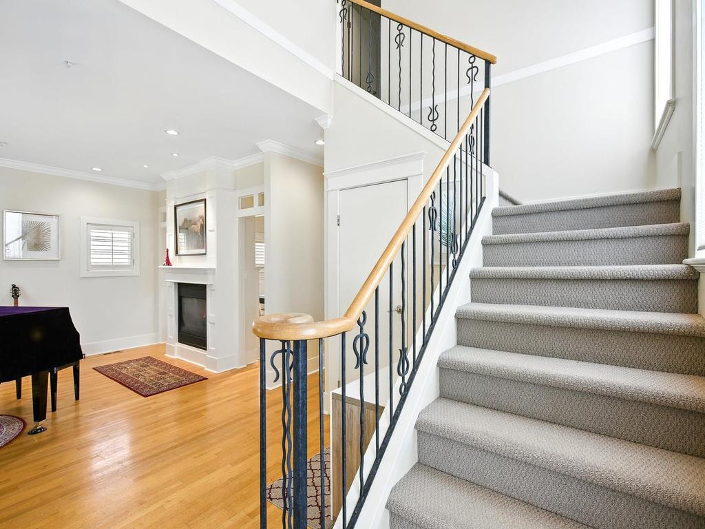 Listing Image for R3105356