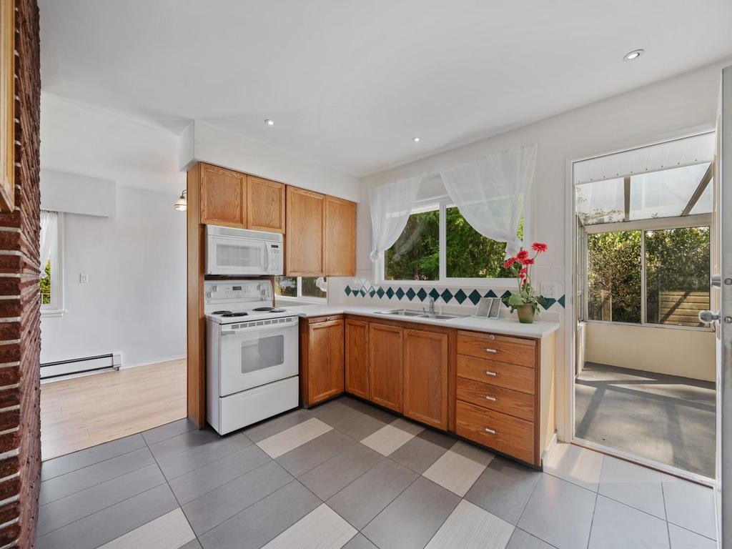 Listing Image for R3105395