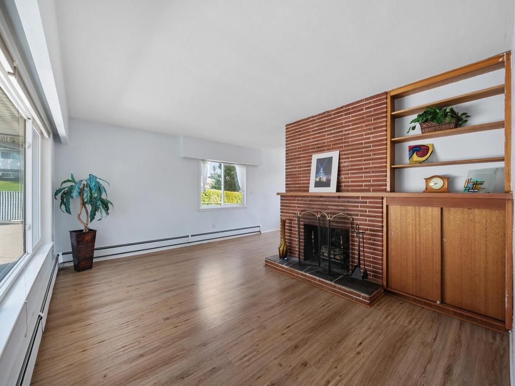 Listing Image for R3105395