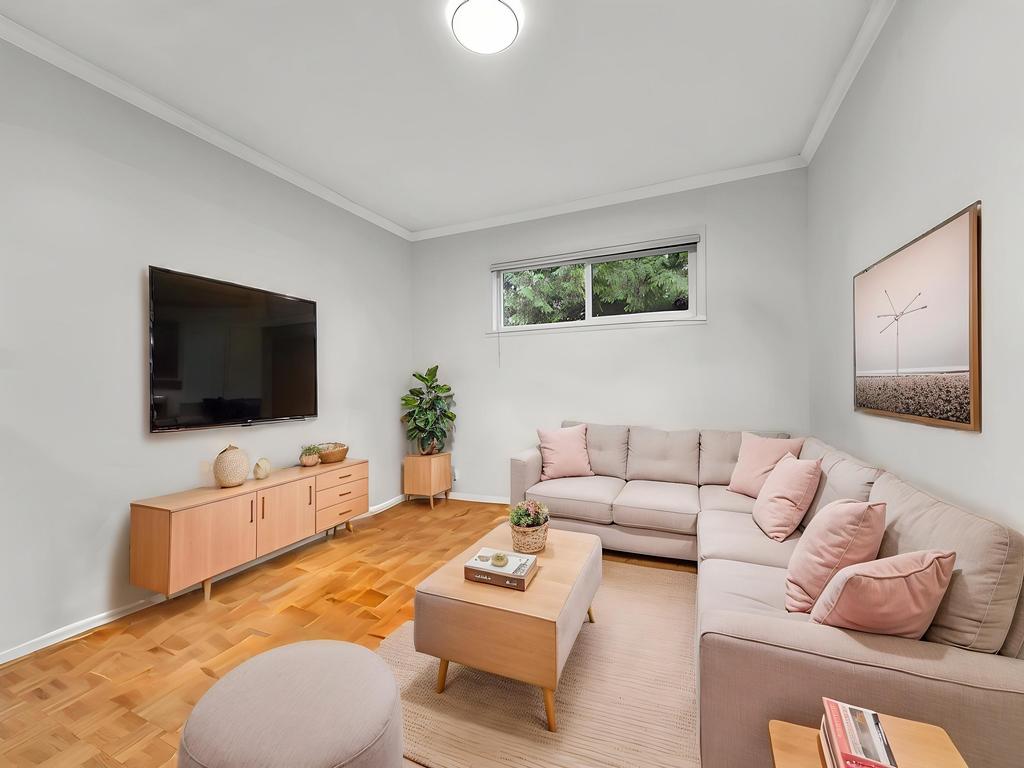 Listing Image for R3105536