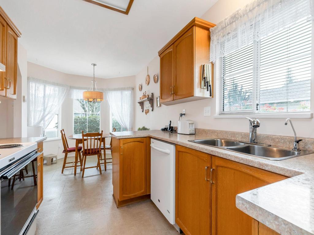 Listing Image for R3105601