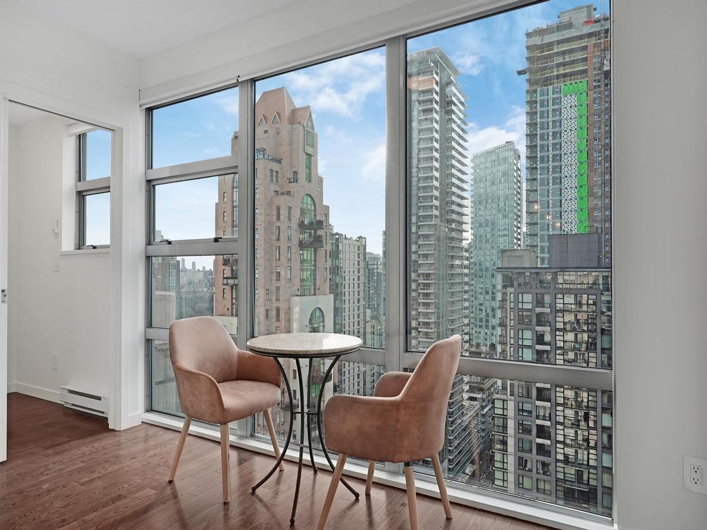 Listing Image for R3105636