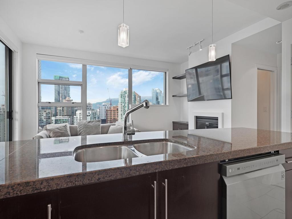 Listing Image for R3105636