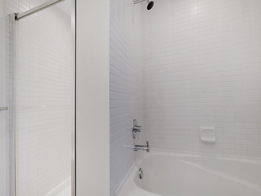 Listing Image for R3105636