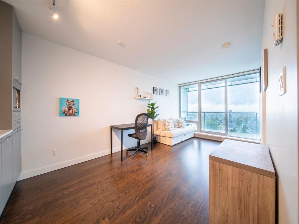 Listing Image for R3105643