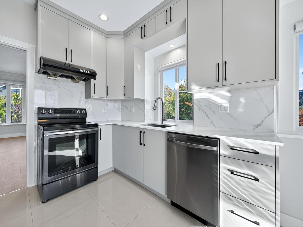 Listing Image for R3105646