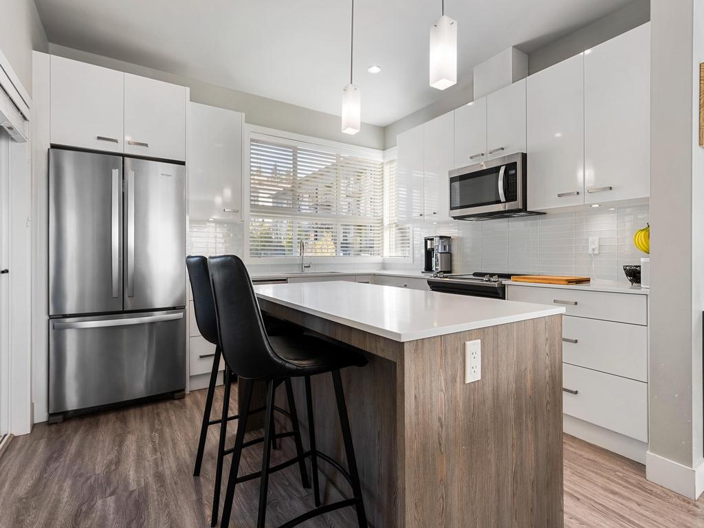 Listing Image for R3105675