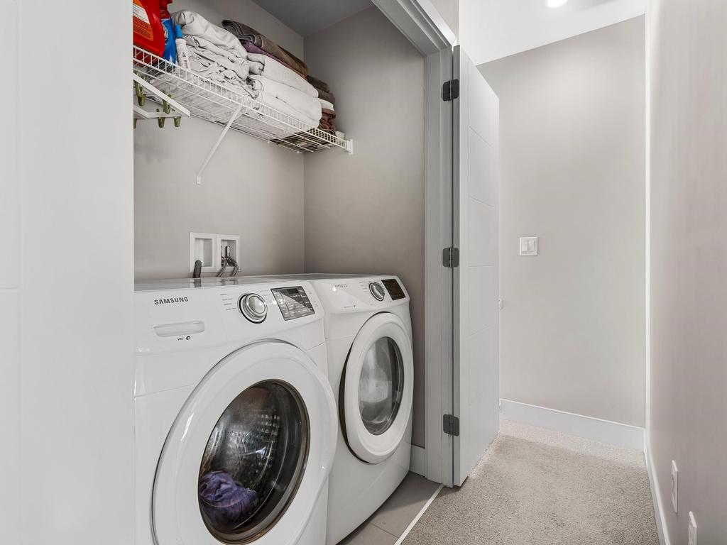 Listing Image for R3105675