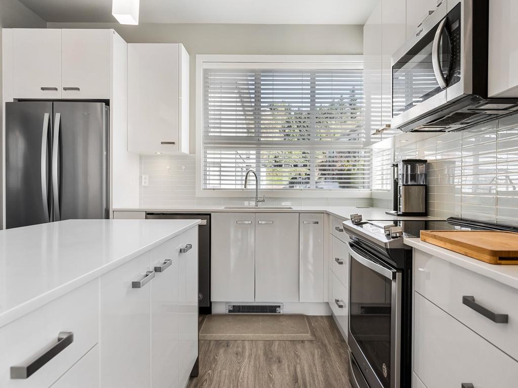 Listing Image for R3105675