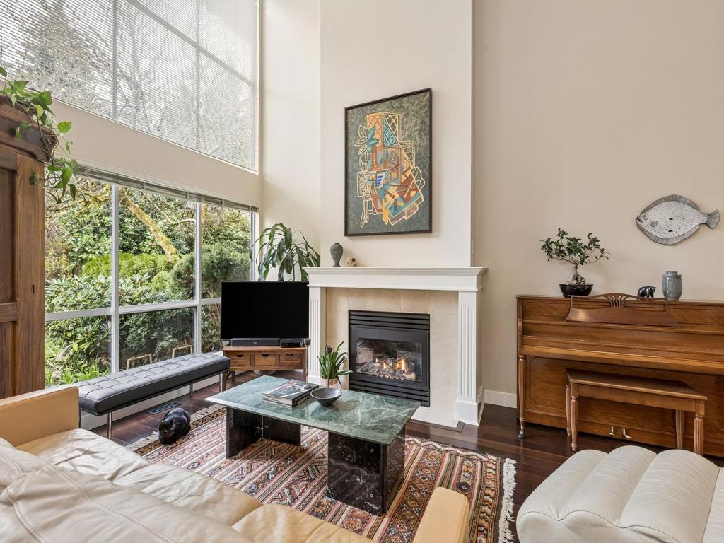 Listing Image for R3105676