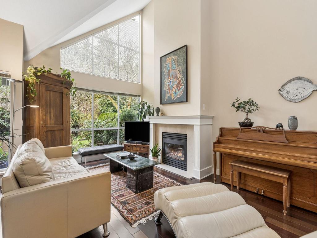 Listing Image for R3105676