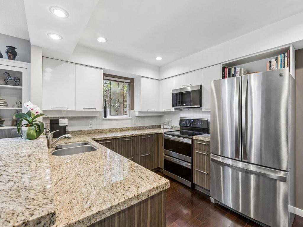 Listing Image for R3105676