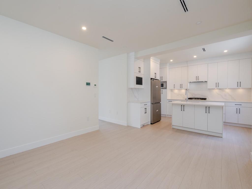 Listing Image for R3105688