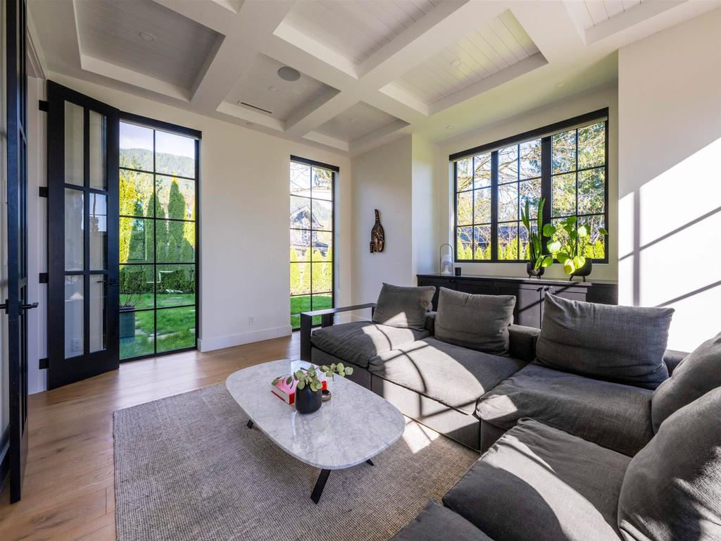 Listing Image for R3105698