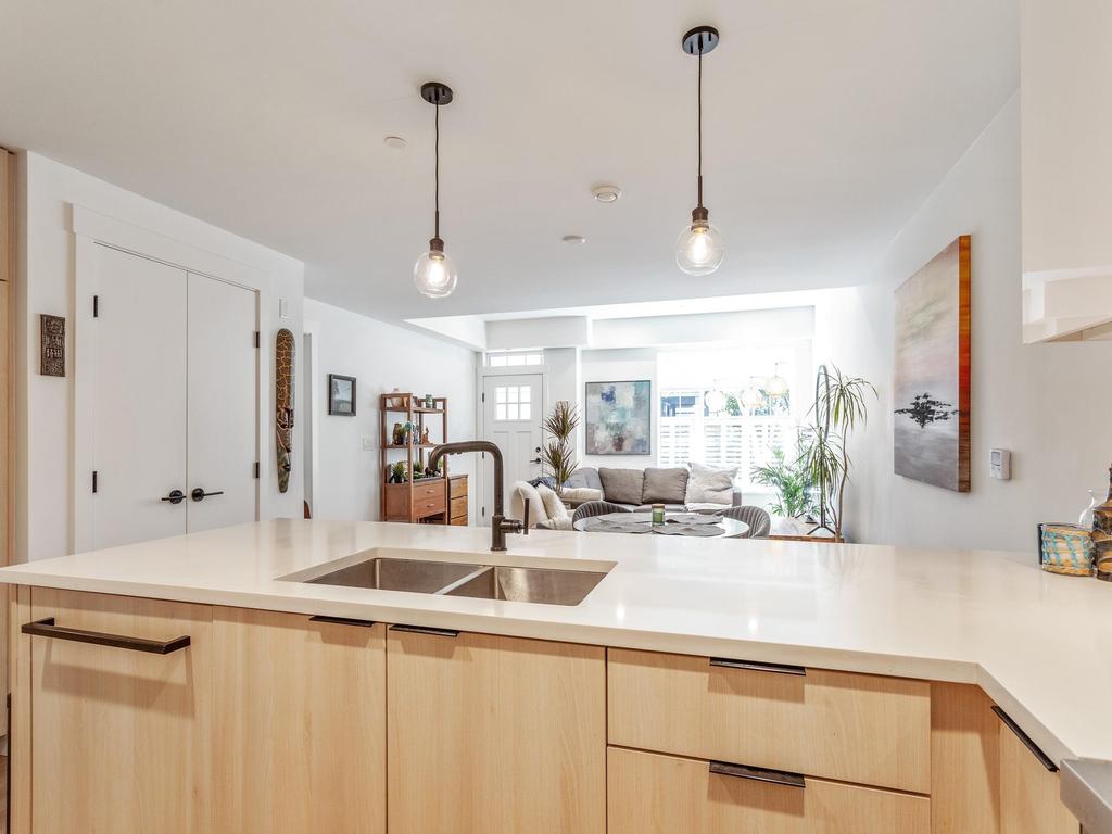 Listing Image for R3105725