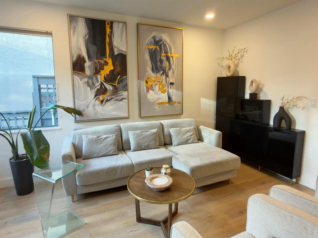 Listing Image for R3105771