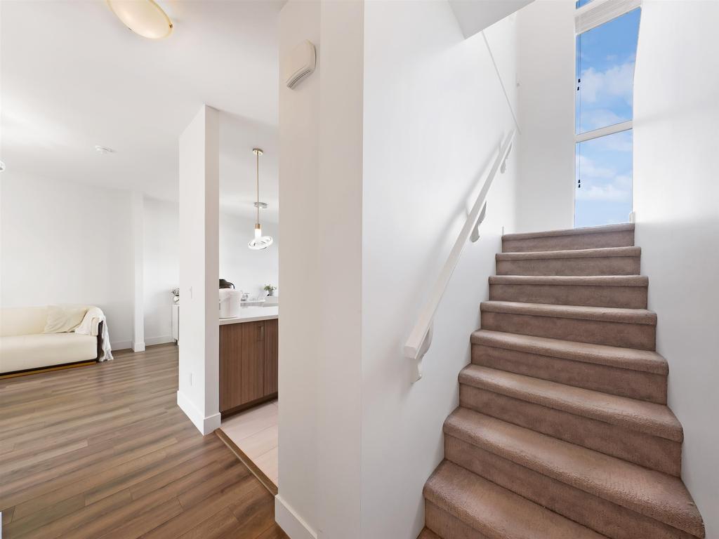 Listing Image for R3105786