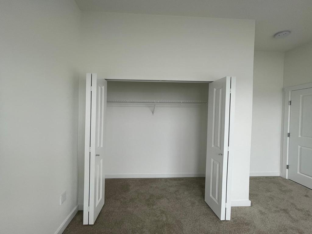 Listing Image for R3105847