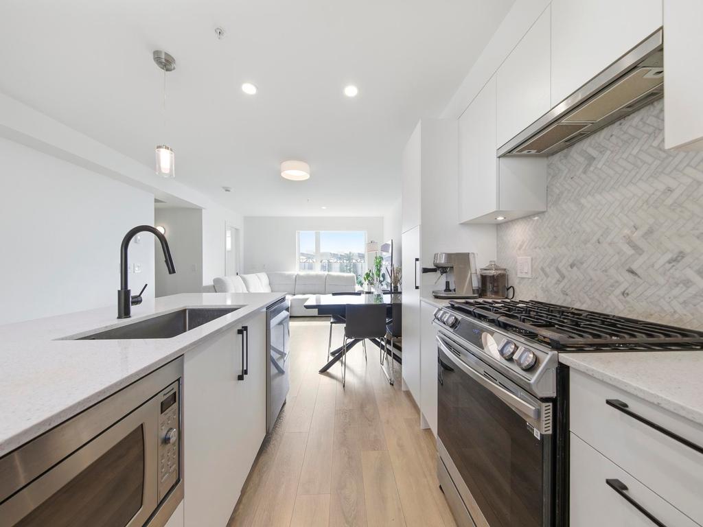 Listing Image for R3105855