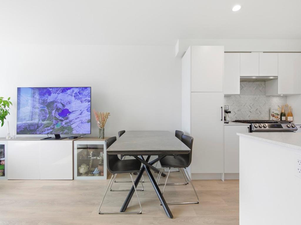 Listing Image for R3105855