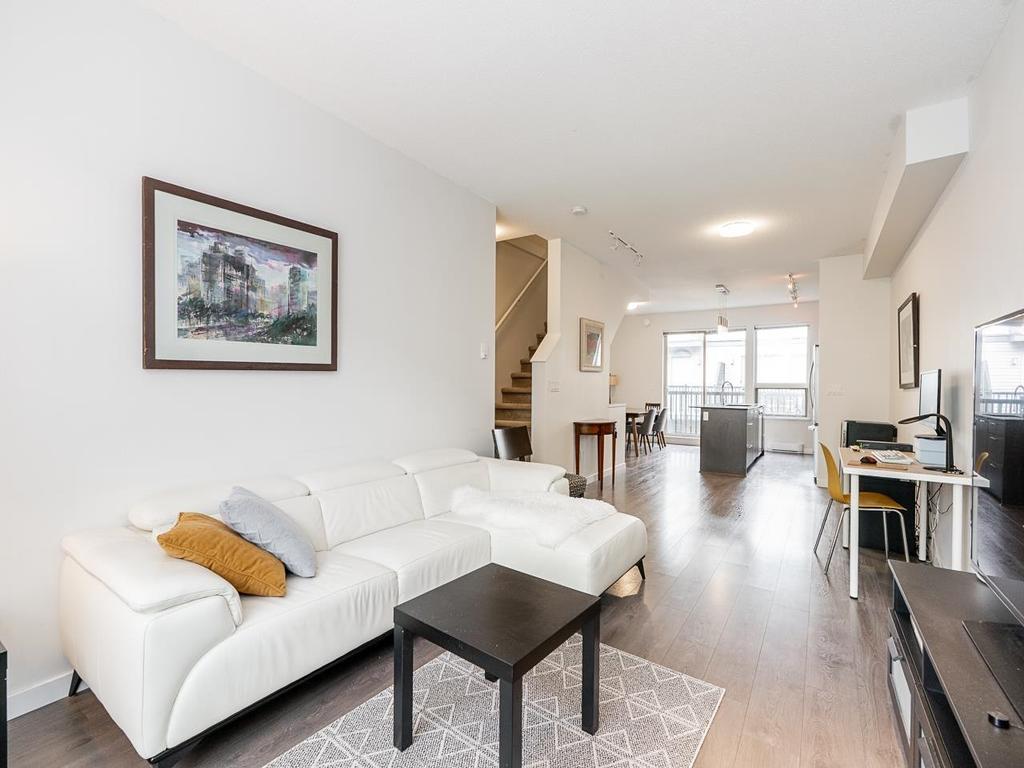 Listing Image for R3105863