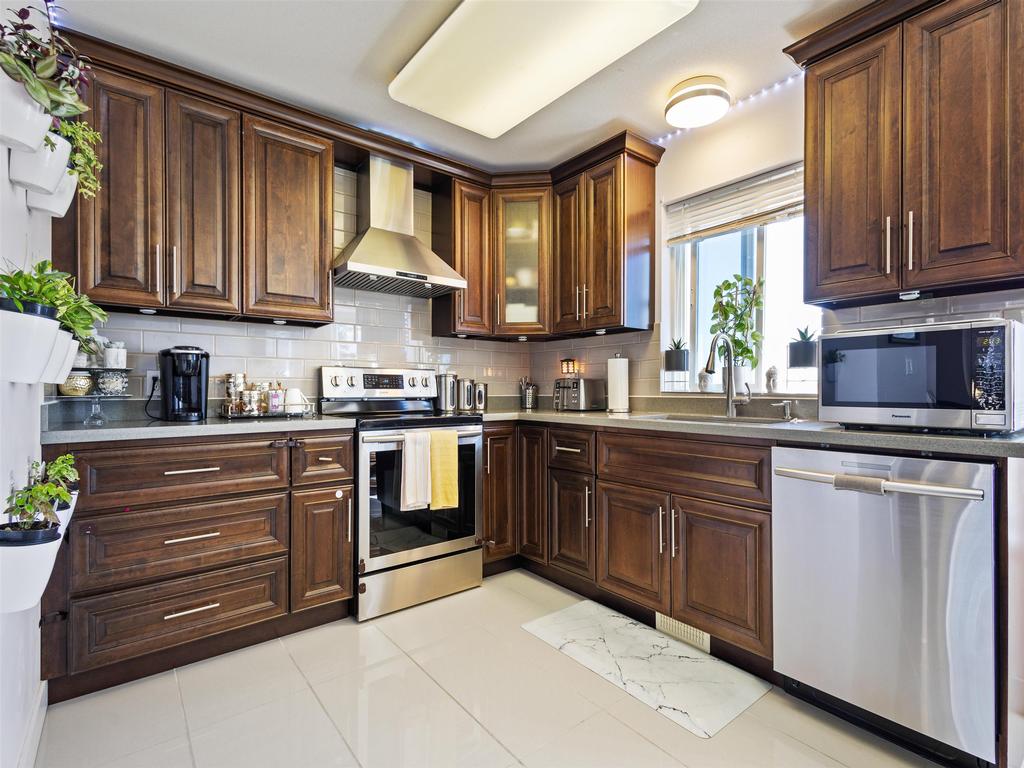 Listing Image for R3105876