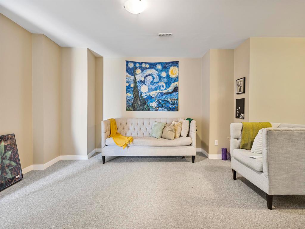 Listing Image for R3105876