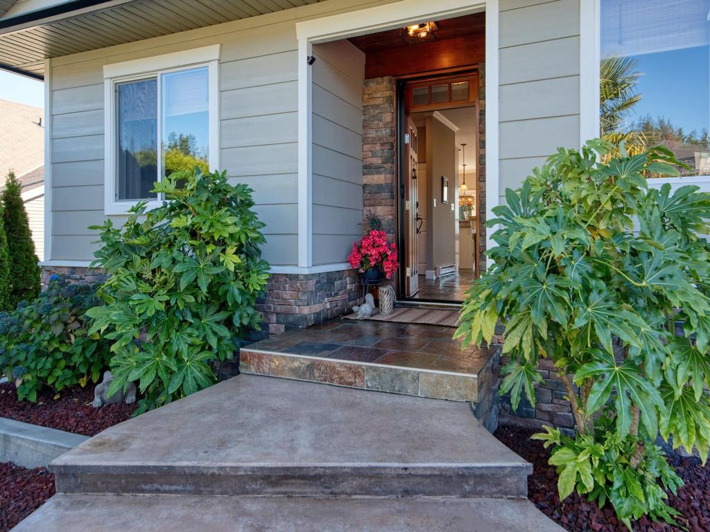 Listing Image for R3105885