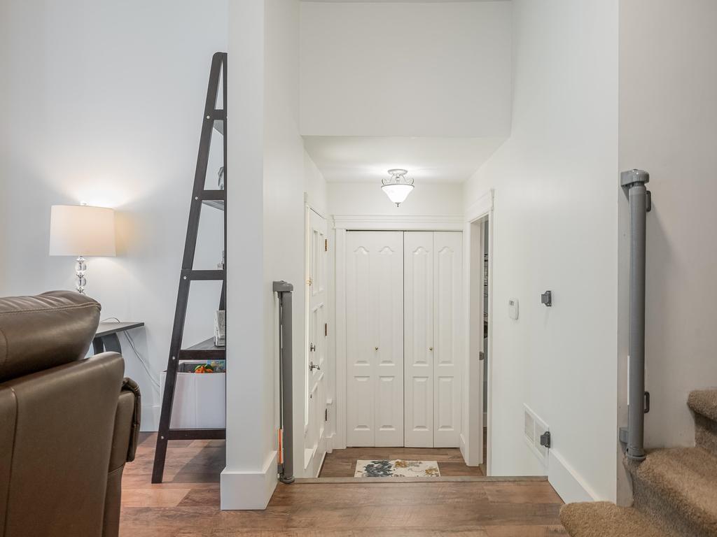 Listing Image for R3105894