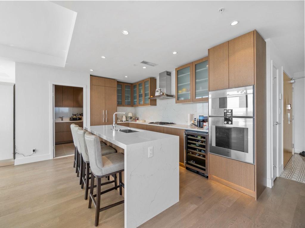 Listing Image for R3105940