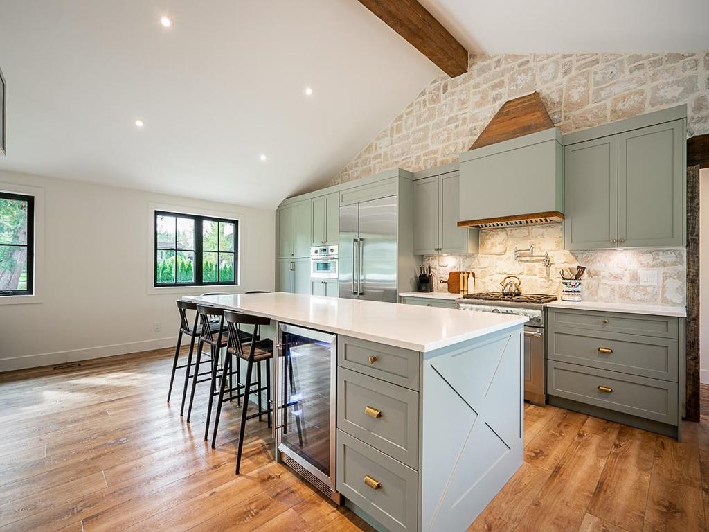 Listing Image for R3105947