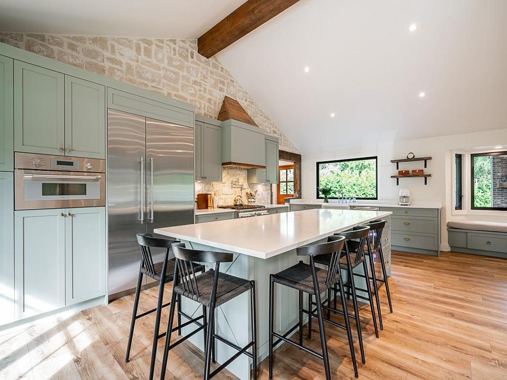 Listing Image for R3105947