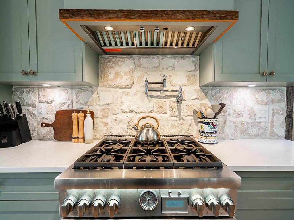 Listing Image for R3105947