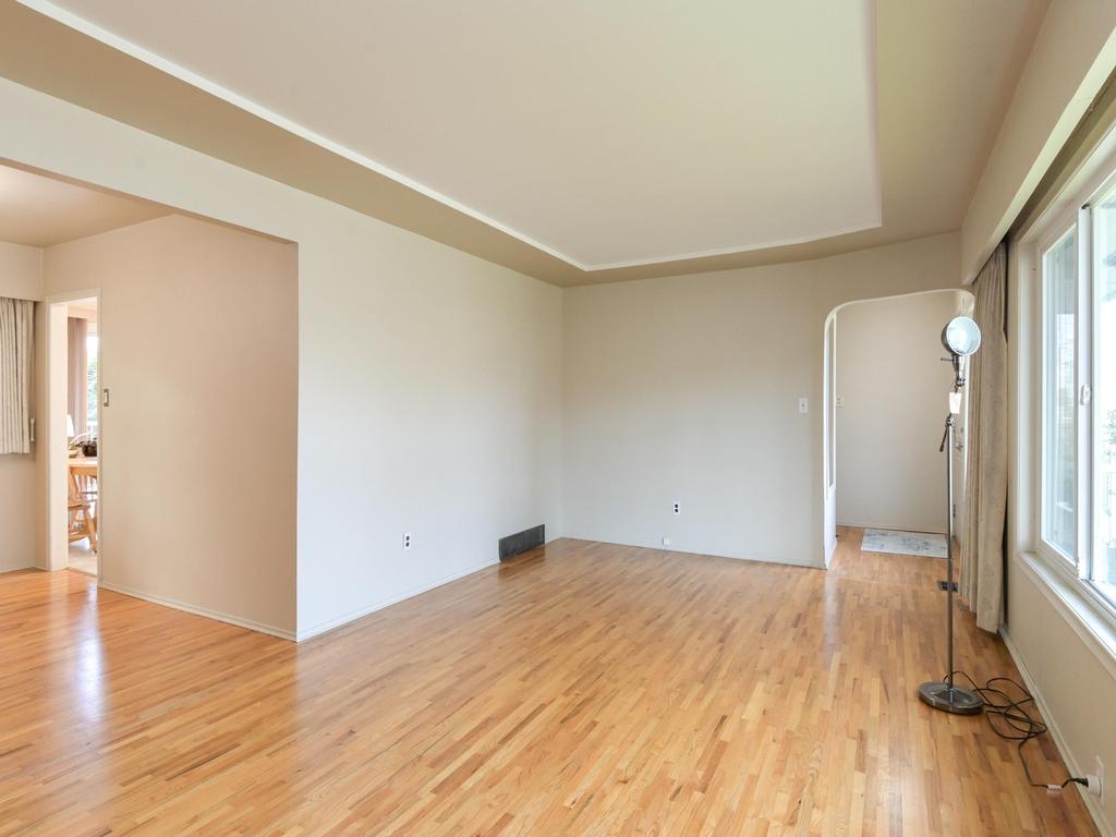 Listing Image for R3105975