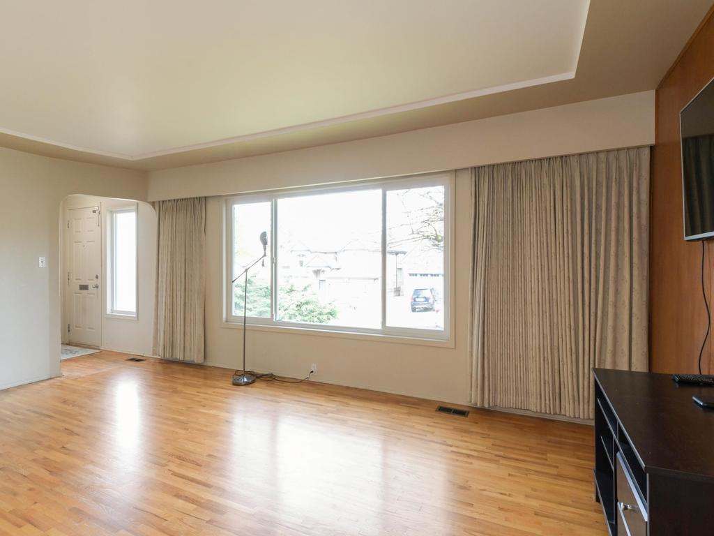 Listing Image for R3105975