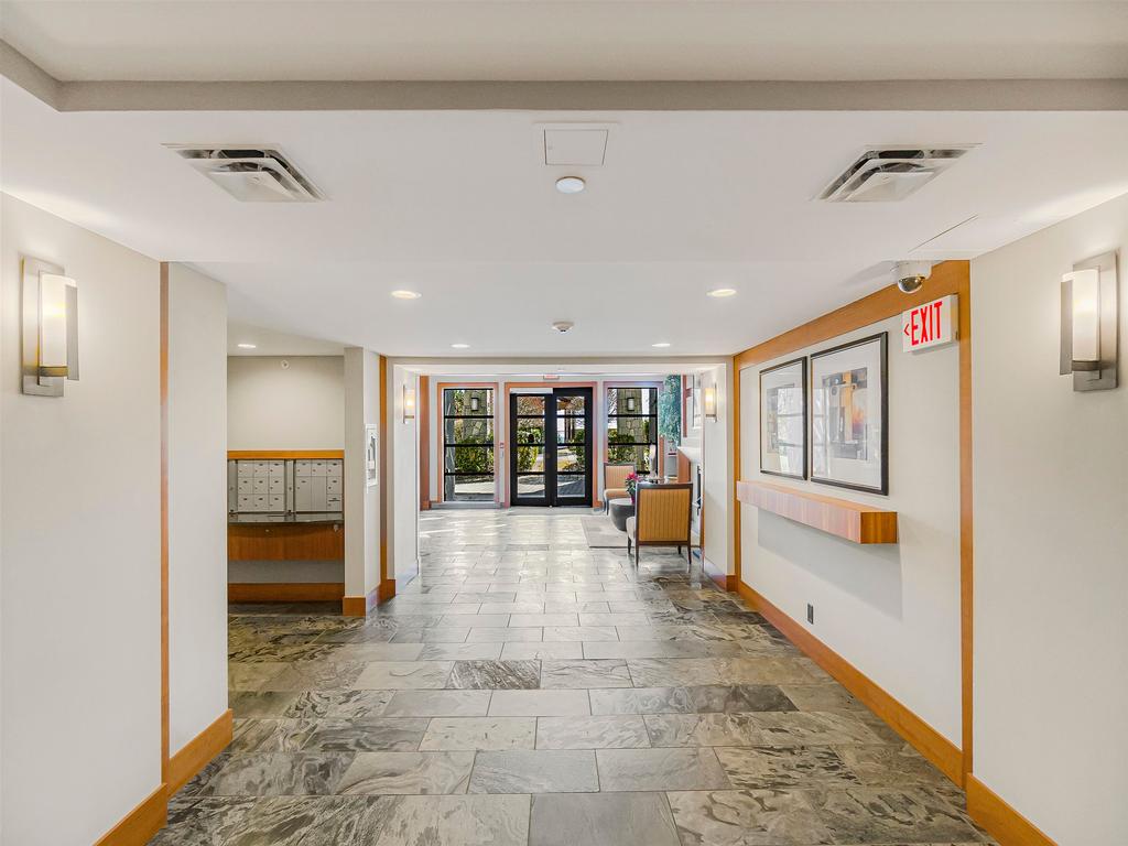 Listing Image for R3105990