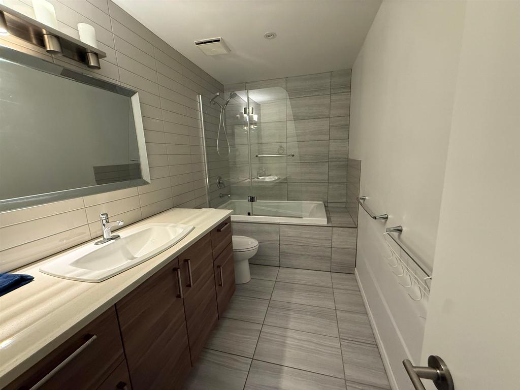 Listing Image for R3105995