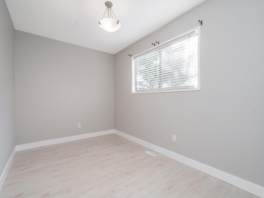 Listing Image for R3106000