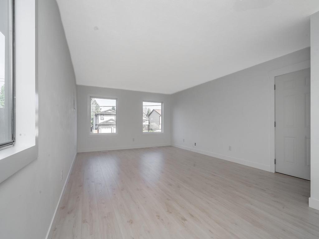 Listing Image for R3106000