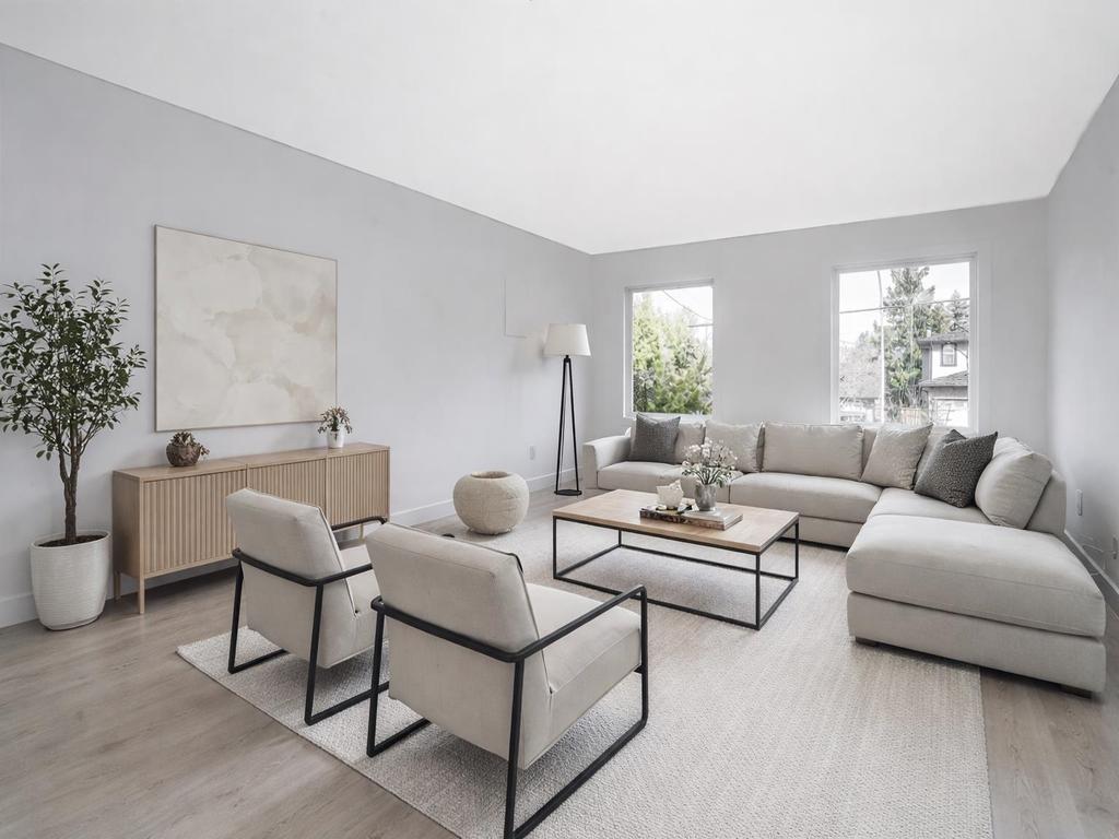Listing Image for R3106000