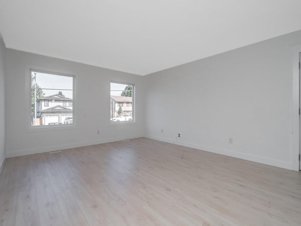 Listing Image for R3106000