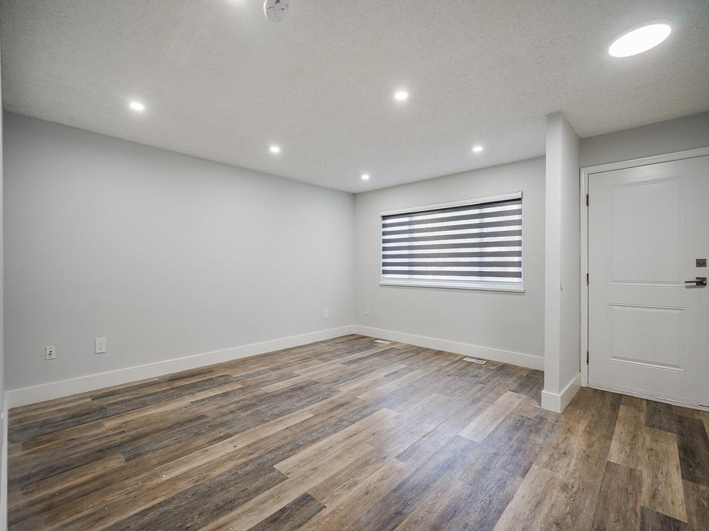 Listing Image for R3106015
