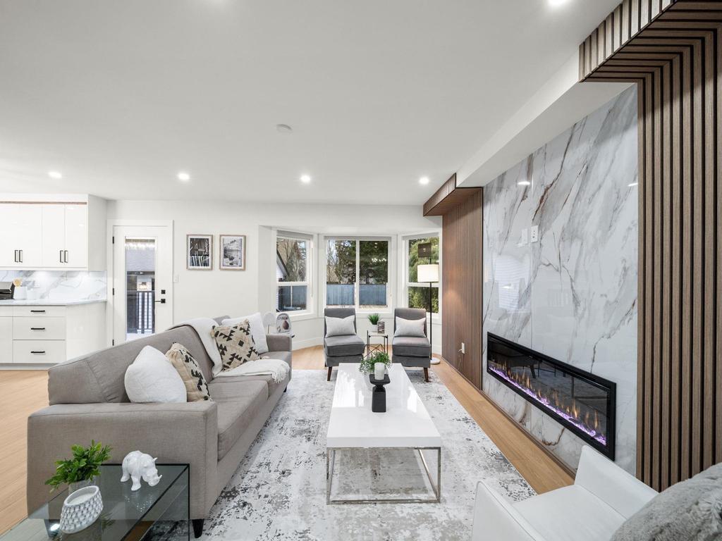 Listing Image for R3106020