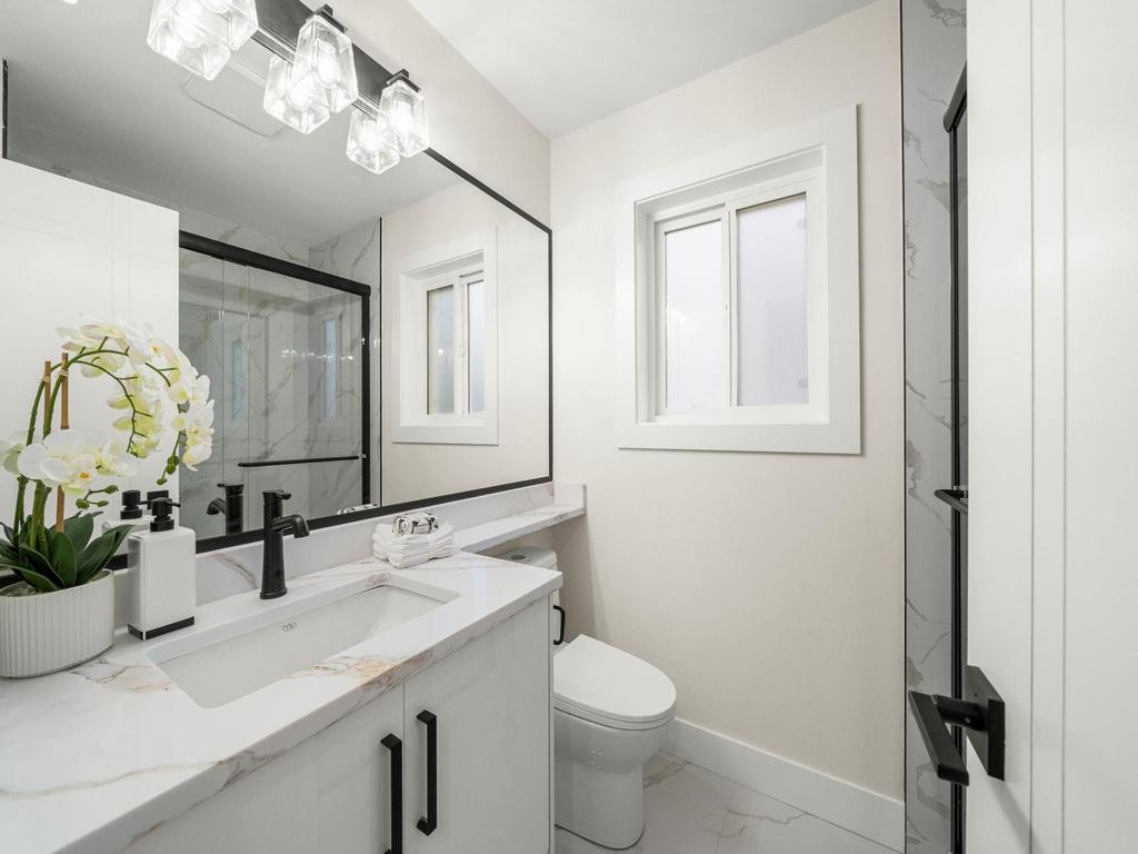 Listing Image for R3106020