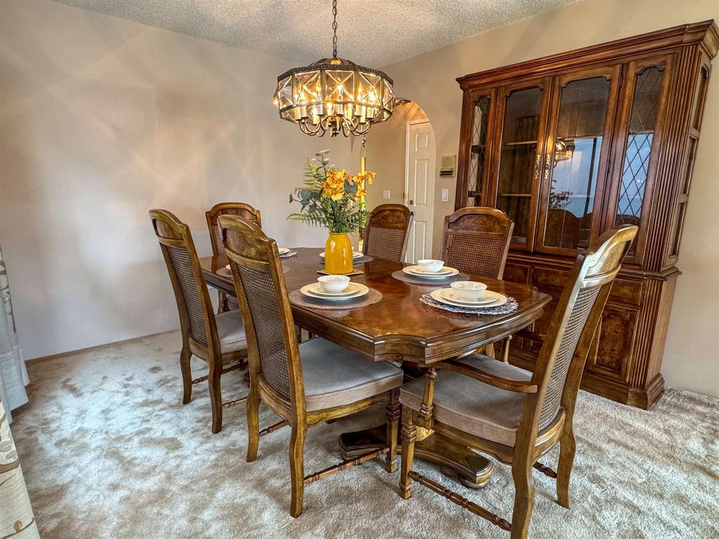 Listing Image for R3106025