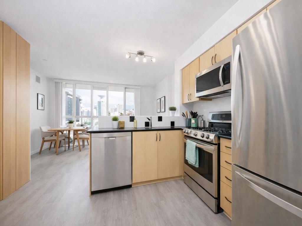 Listing Image for R3106276