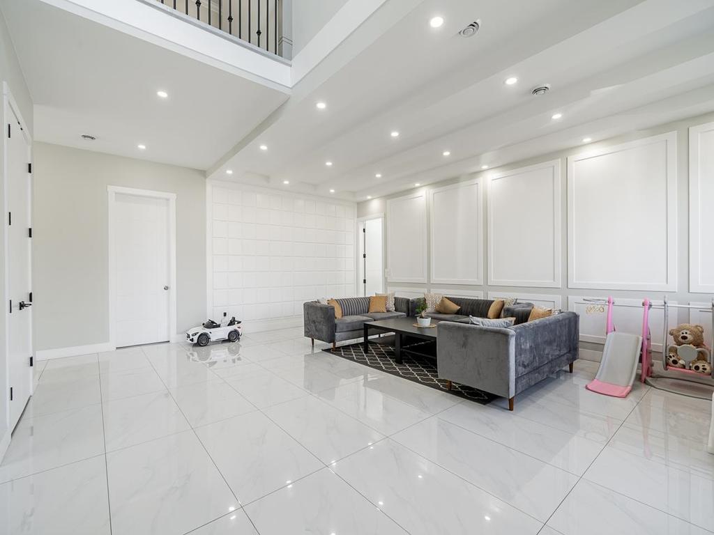 Listing Image for R3106298