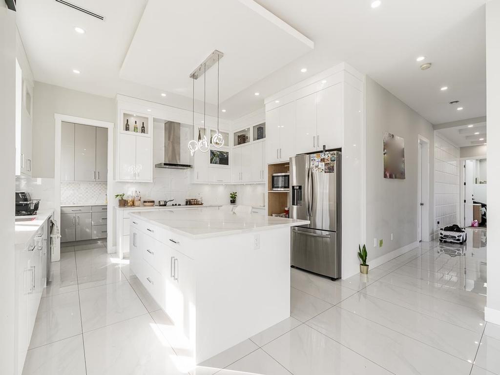 Listing Image for R3106298