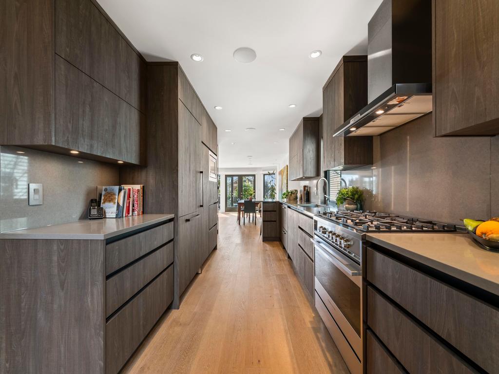 Listing Image for R3106324