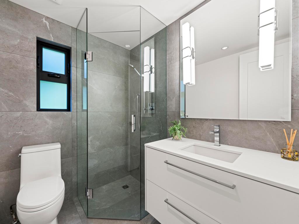 Listing Image for R3106324